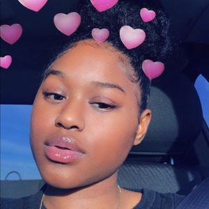 Meet your Posher, Jazmine